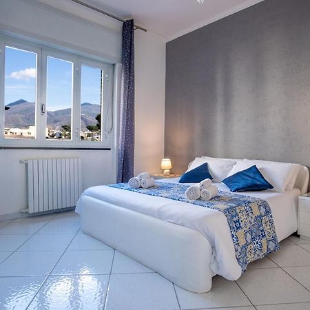 Madras Apartment Сан-Джорджо-а-Кремано Экстерьер фото