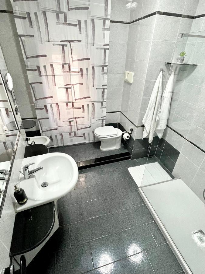 Madras Apartment Сан-Джорджо-а-Кремано Экстерьер фото