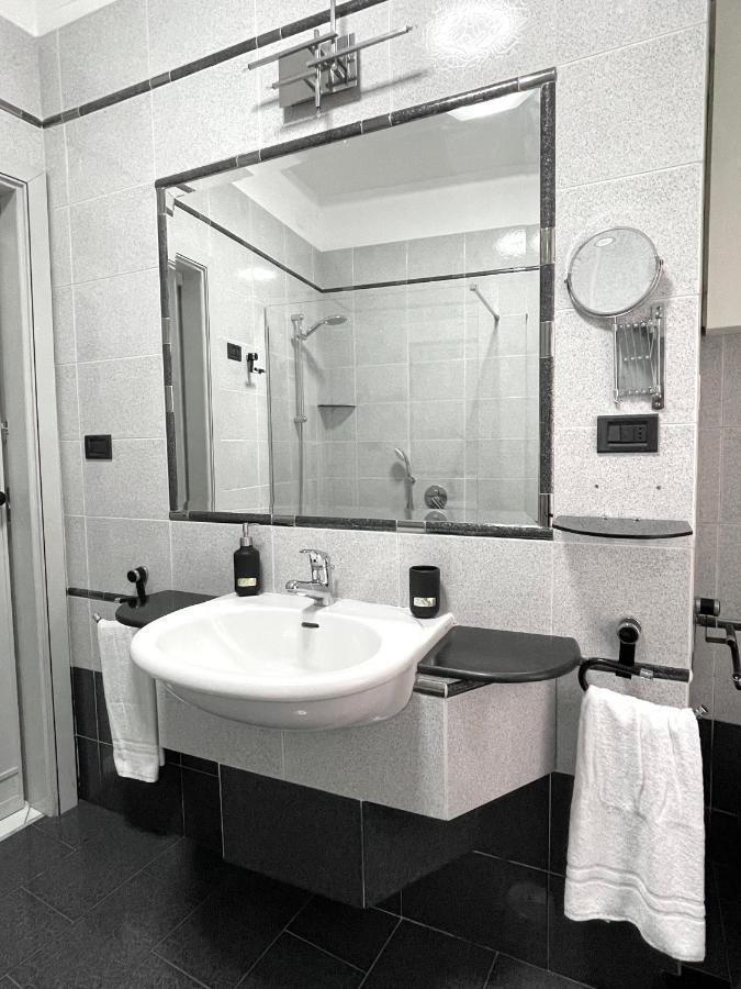Madras Apartment Сан-Джорджо-а-Кремано Экстерьер фото