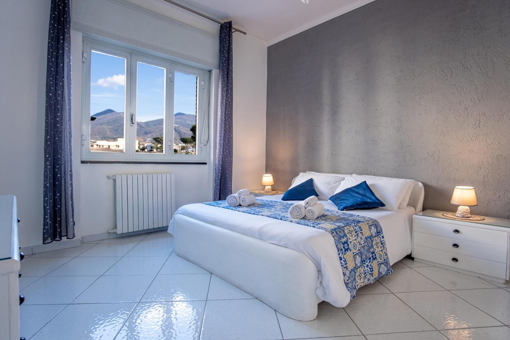 Madras Apartment Сан-Джорджо-а-Кремано Экстерьер фото